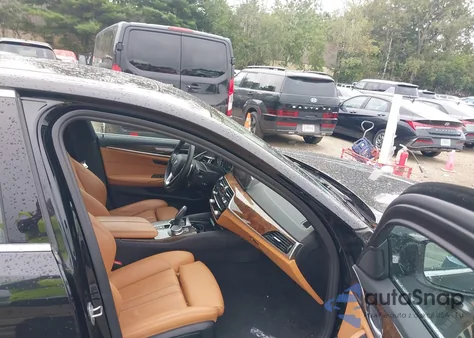 2019 BMW 530I xDrive из США, поврежденный, VIN WBAJA7C59KG911520